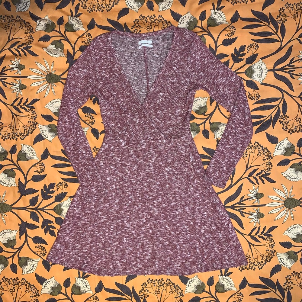UO reddish/maroon & white heathered dress size sm